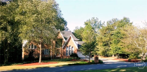 Homes For Sale - 1341 Lakeshore Drive<br/> Snellville, GA 