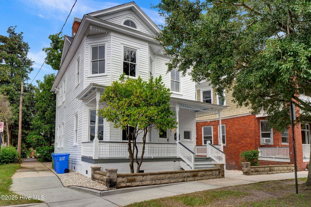 Photo of 401 Dock Street, Wilmington, NC 28401 (MLS # 100529895)