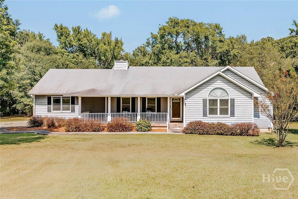 Photo of 28 Springlake Estates ESTS, Crawford, GA 30630 (MLS # CL363024)
