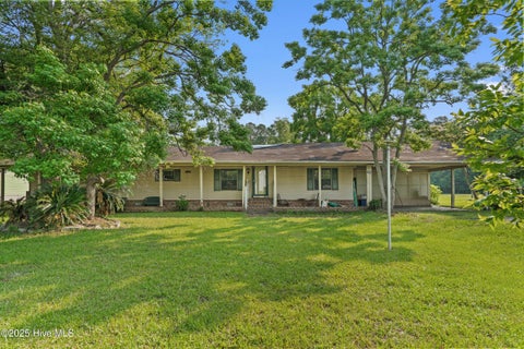 Homes Under Contract - 670 Calabash Road<br/> Calabash, NC 28467