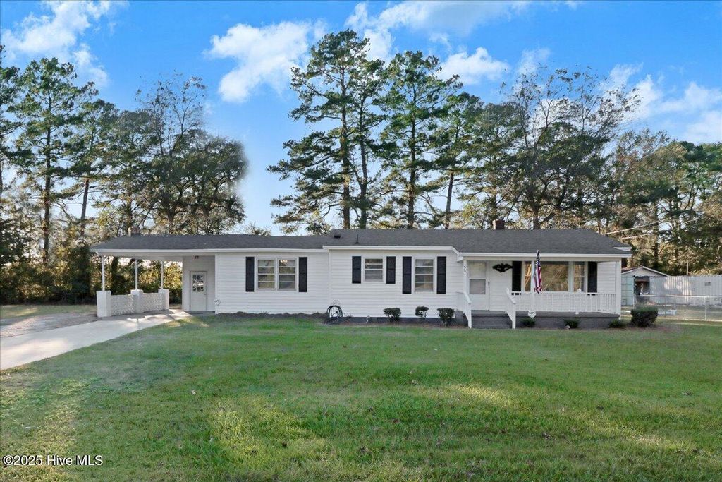 Photo of 270 Orange Street, Kinston, NC 28504 (MLS # 100538224)