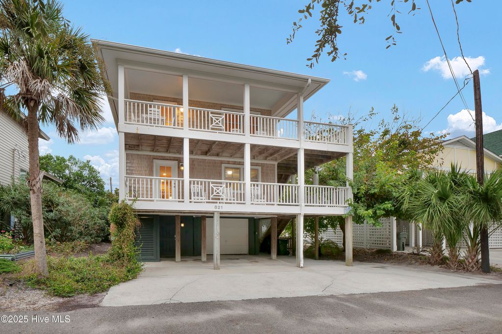 Photo of 821 Schloss Street, Wrightsville Beach, NC 28480 (MLS # 100525301)