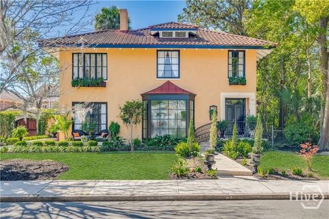 Property photo of 529 e 44th street, savannah, GA 31405