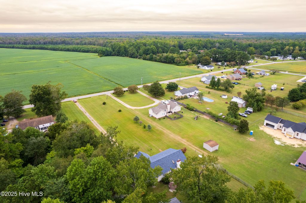 Photo of 357 Maple Road, Currituck, NC 27929 (MLS # 100535416)