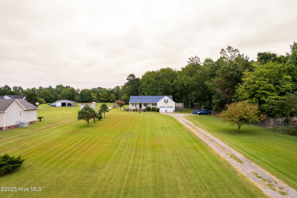 Photo of 357 Maple Road, Currituck, NC 27929 (MLS # 100535416)