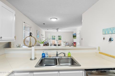 Tiny photo for 128 Lullwater Drive #Unit B, Wilmington, NC 28403 (MLS # 100563201)