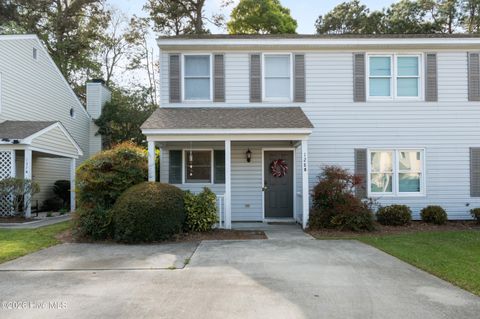 Tiny photo for 128 Lullwater Drive #Unit B, Wilmington, NC 28403 (MLS # 100563201)