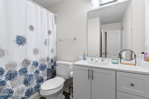 Tiny photo for 128 Lullwater Drive #Unit B, Wilmington, NC 28403 (MLS # 100563201)