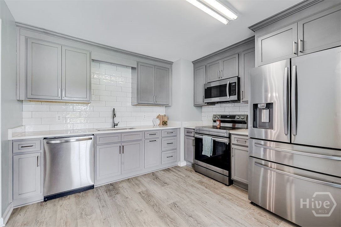 45 Alvidine Lane