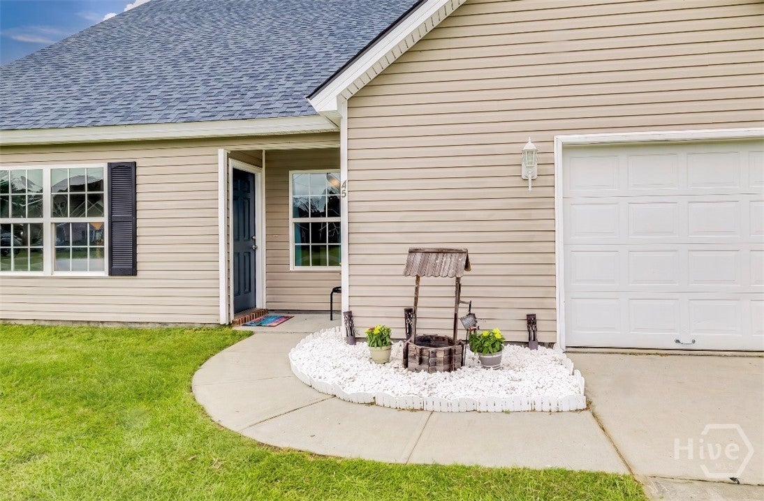 45 Alvidine Lane