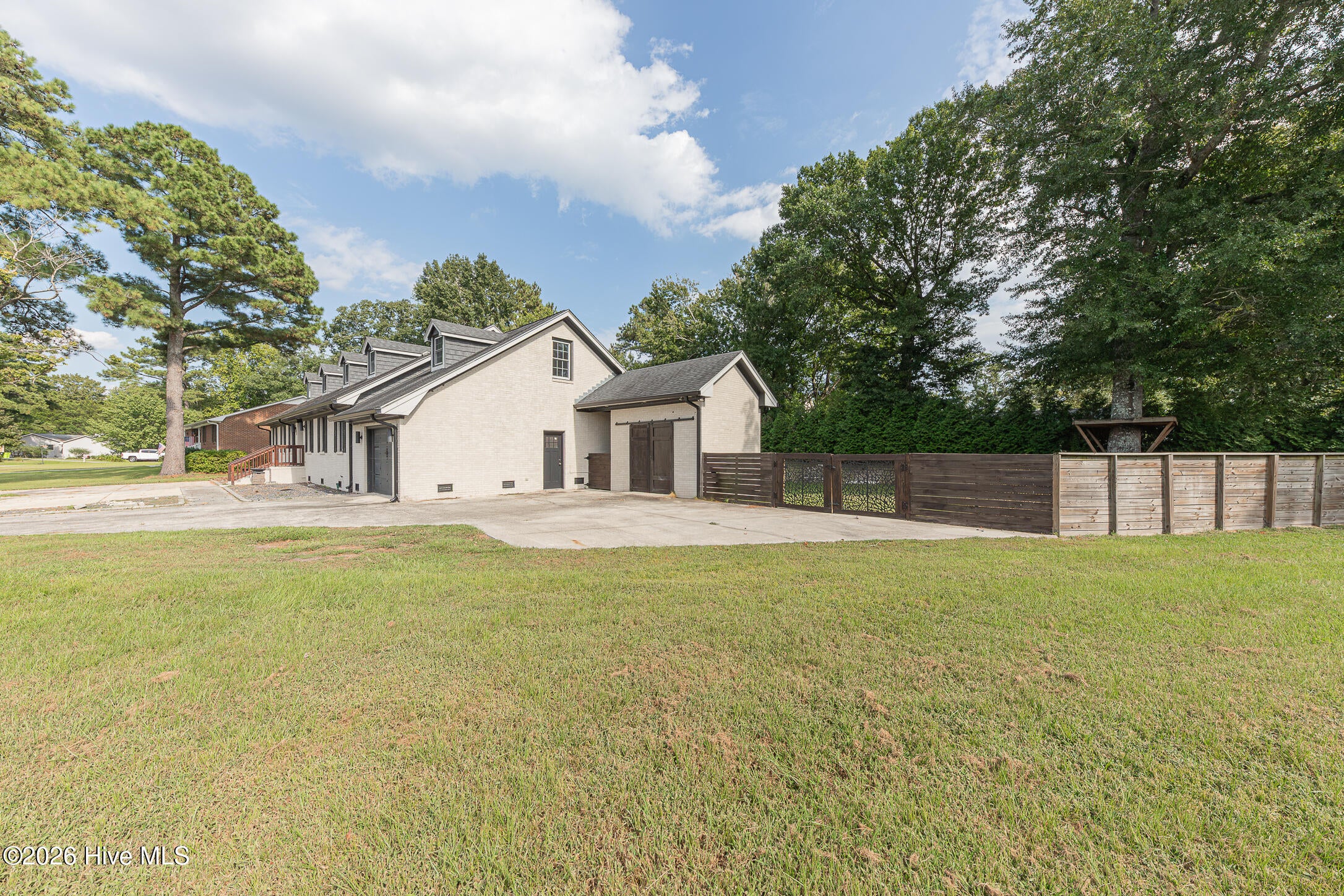 107 Boatswain Drive