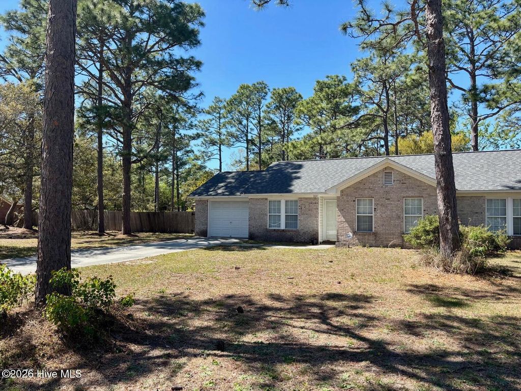 Photo of 304 Raye Drive, Wilmington, NC 28412 (MLS # 100567401)