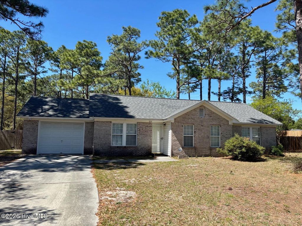 Photo of 304 Raye Drive, Wilmington, NC 28412 (MLS # 100567401)
