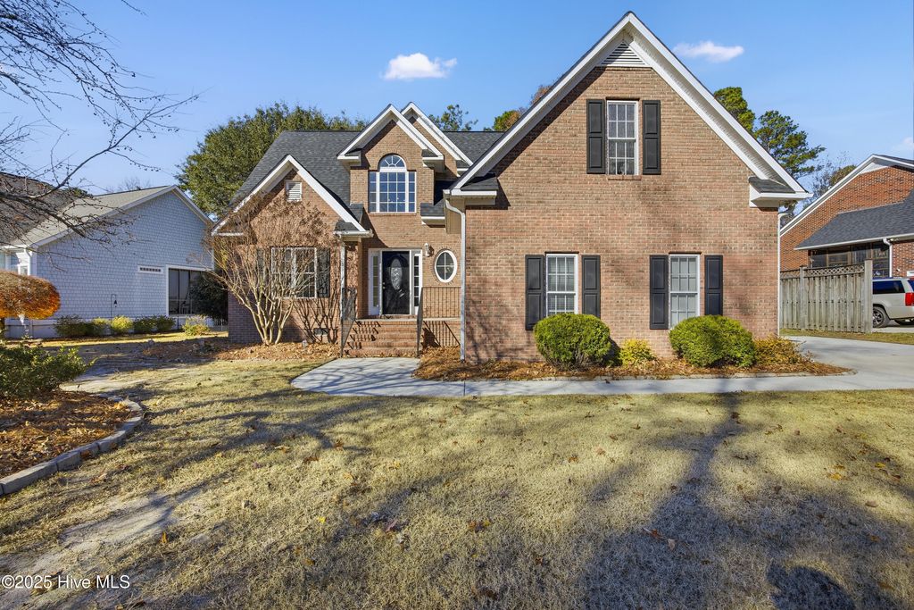 Photo of 10173 Stoney Brook Court SE, Leland, NC 28451 (MLS # 100545806)