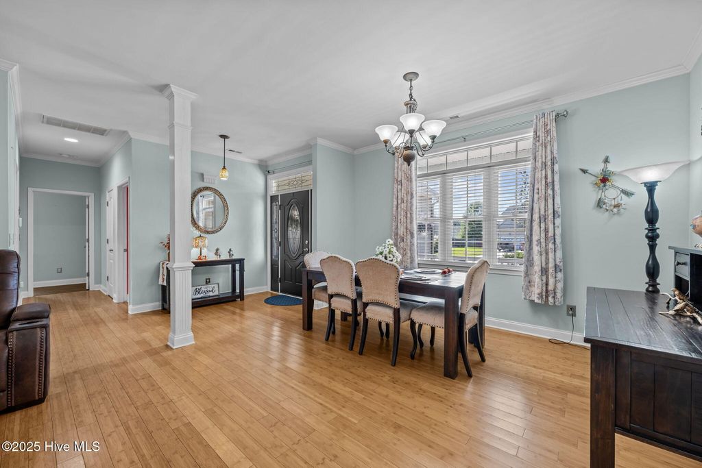 Photo of 164 Laura Drive, New Bern, NC 28562 (MLS # 100535459)