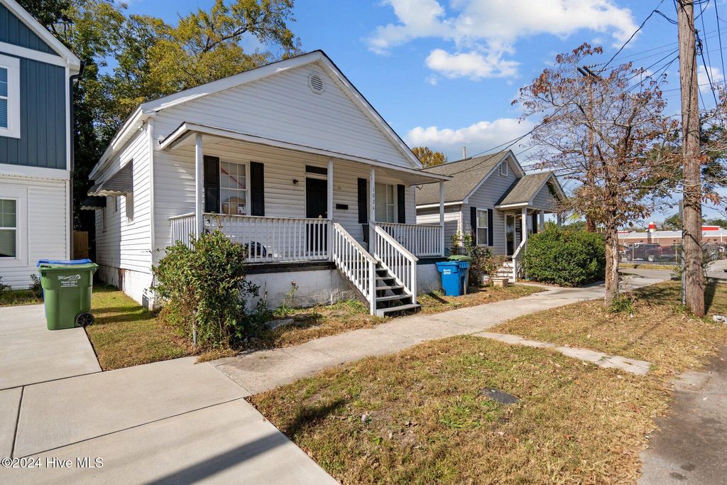 Photo of 102 S 11th Street, Wilmington, NC 28401 (MLS # 100489280)