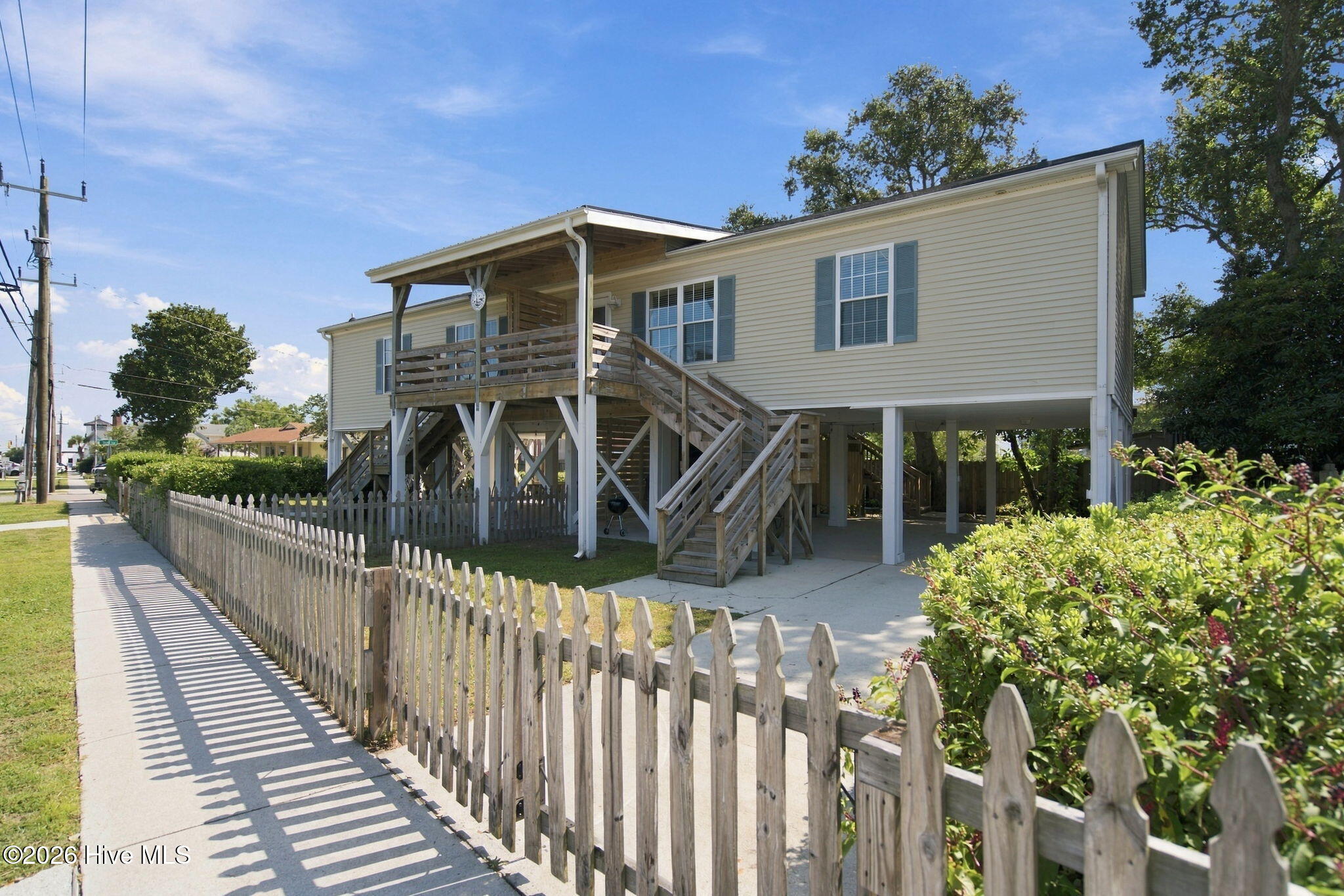 301 Harper Avenue A & B
