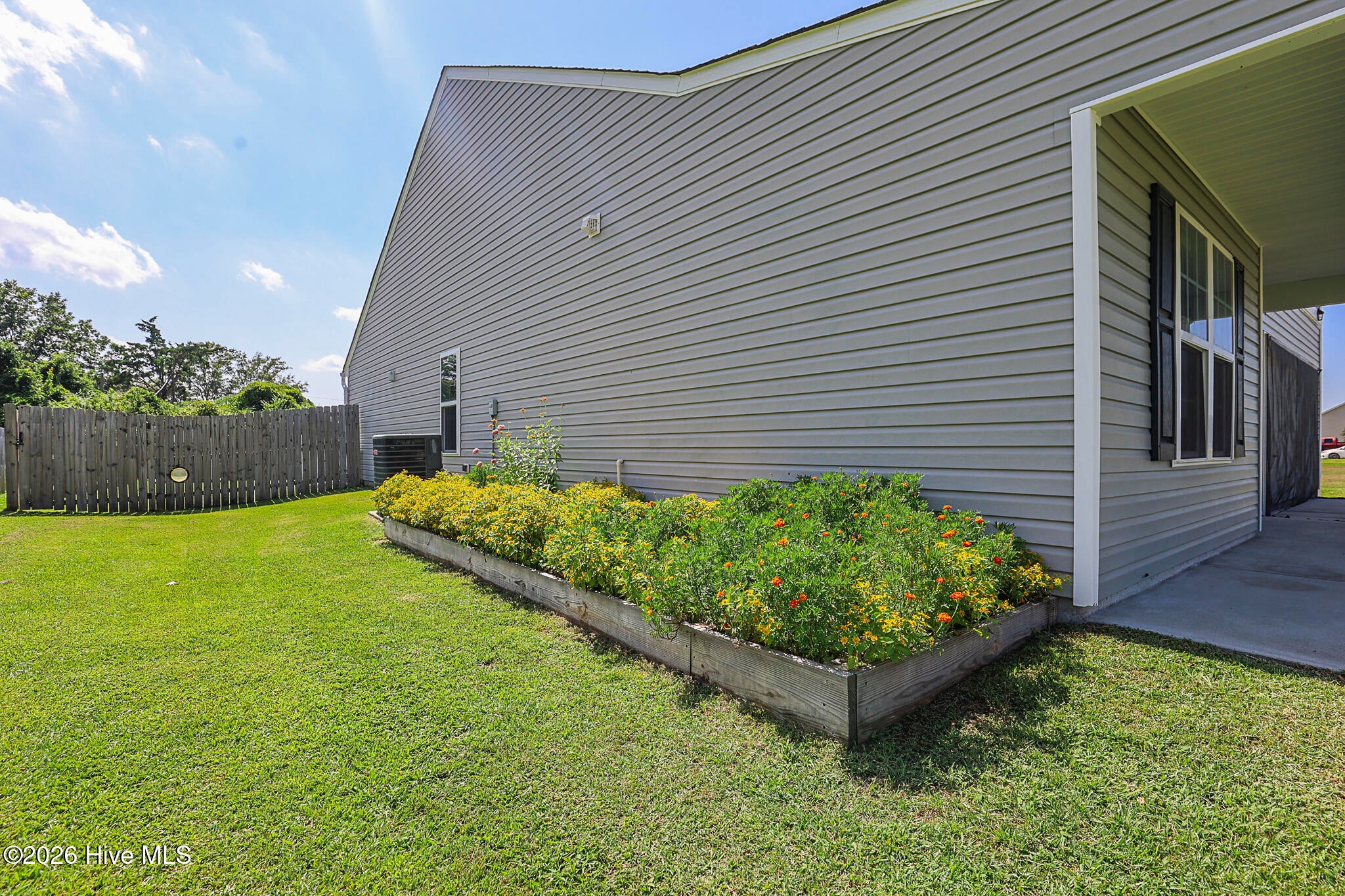 129 Backfield Place
