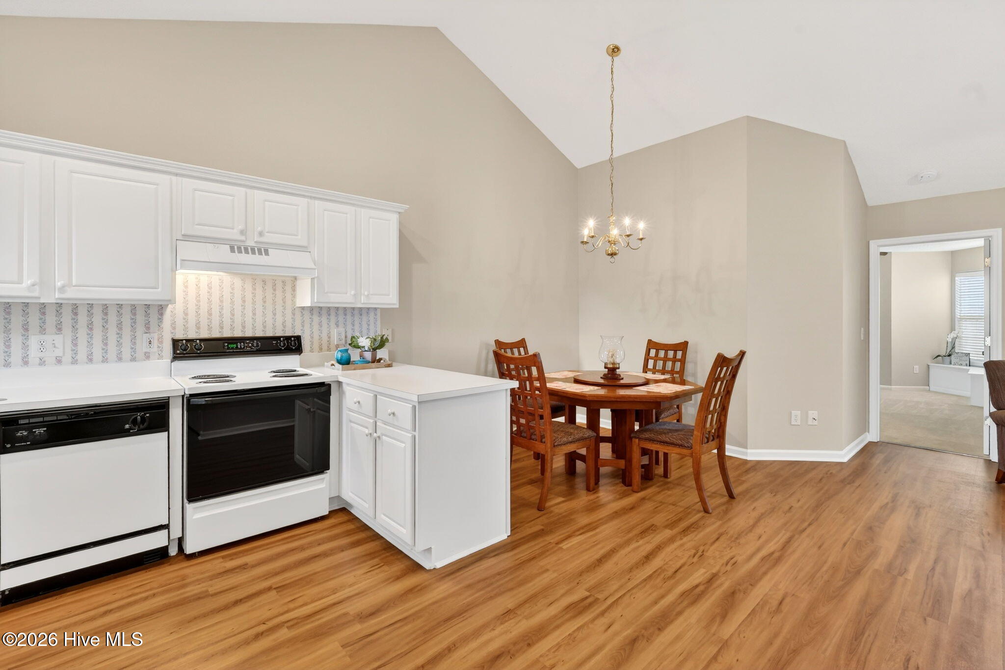3007 Lauren Place Drive Apt 104