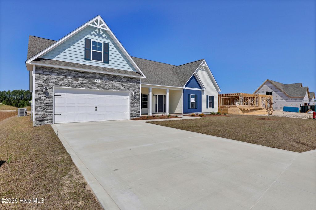 Photo of 820 Tupelo Tree Drive, Hubert, NC 28539 (MLS # 100541091)