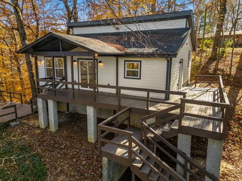 Homes For Sale - 35 Van Horn Street<br/> Murphy, NC 28906