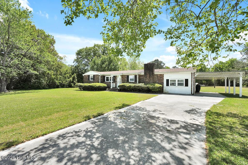 Photo of 104 Carolina Avenue, Leland, NC 28451 (MLS # 100567983)