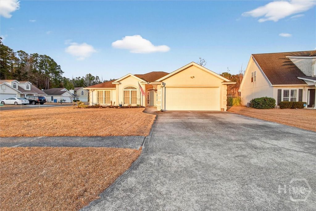 Photo of 138 Hardwood Forest Drive, Brunswick, GA 31525 (MLS # SA349873)