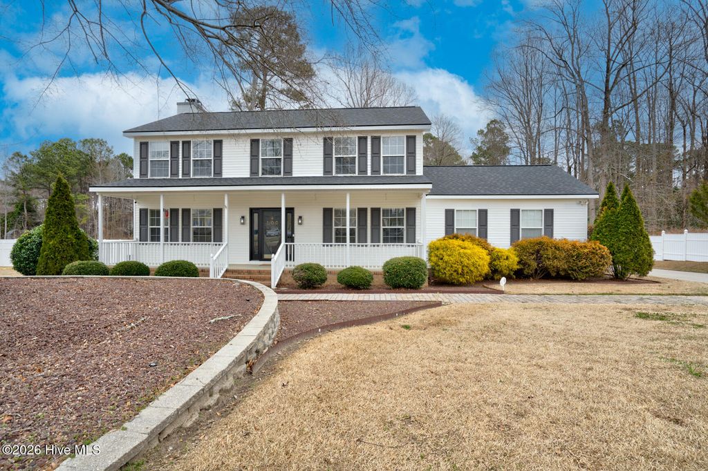 Photo of 100 Laurel Spring Drive, Nashville, NC 27856 (MLS # 100557649)