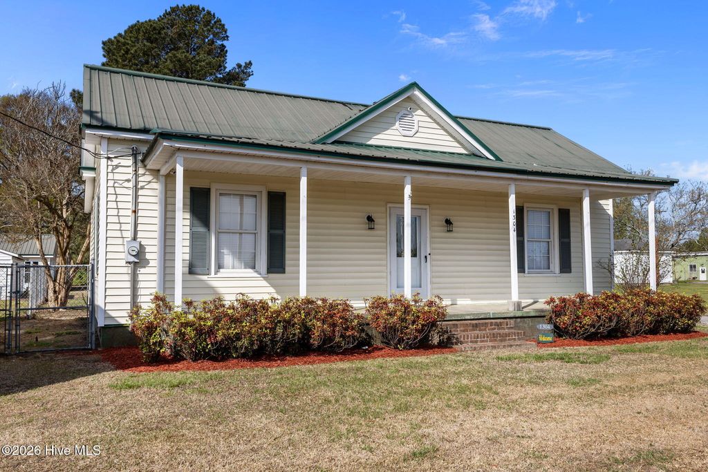 Photo of 1304 Albemarle Avenue, Tarboro, NC 27886 (MLS # 100565488)
