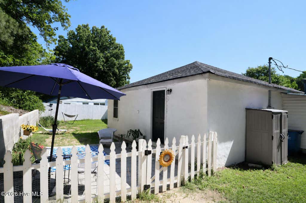 Photo of 109 Old Glendon Road, Carthage, NC 28327 (MLS # 100589500)