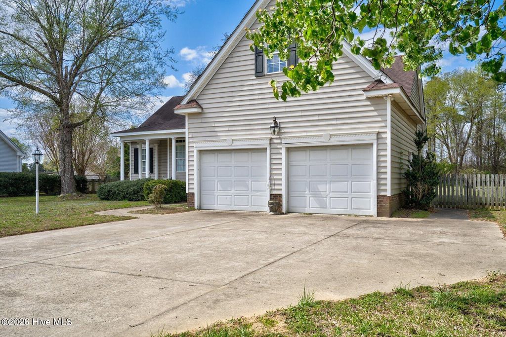 Photo of 456 Shellcastle Road, Rocky Mount, NC 27804 (MLS # 100564660)