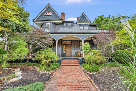 Homes For Sale - 118 S 4th Street<br/> Wilmington, NC 28401