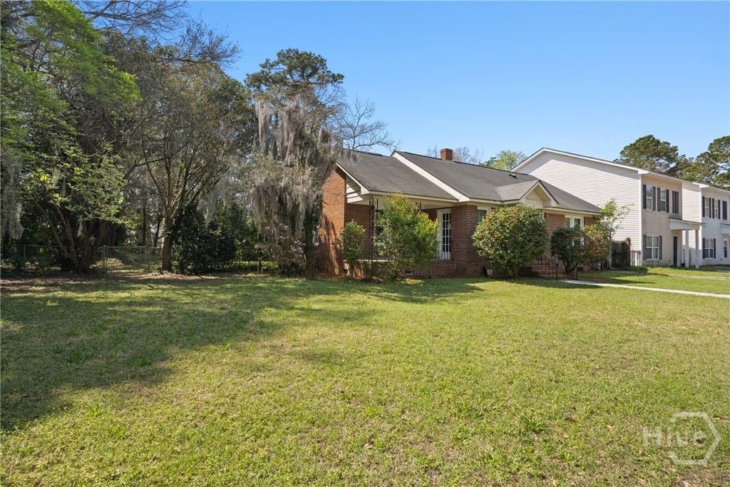 Photo of 2209 E 37th Street, Savannah, GA 31404 (MLS # SA350762)