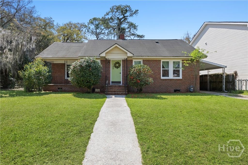Photo of 2209 E 37th Street, Savannah, GA 31404 (MLS # SA350762)