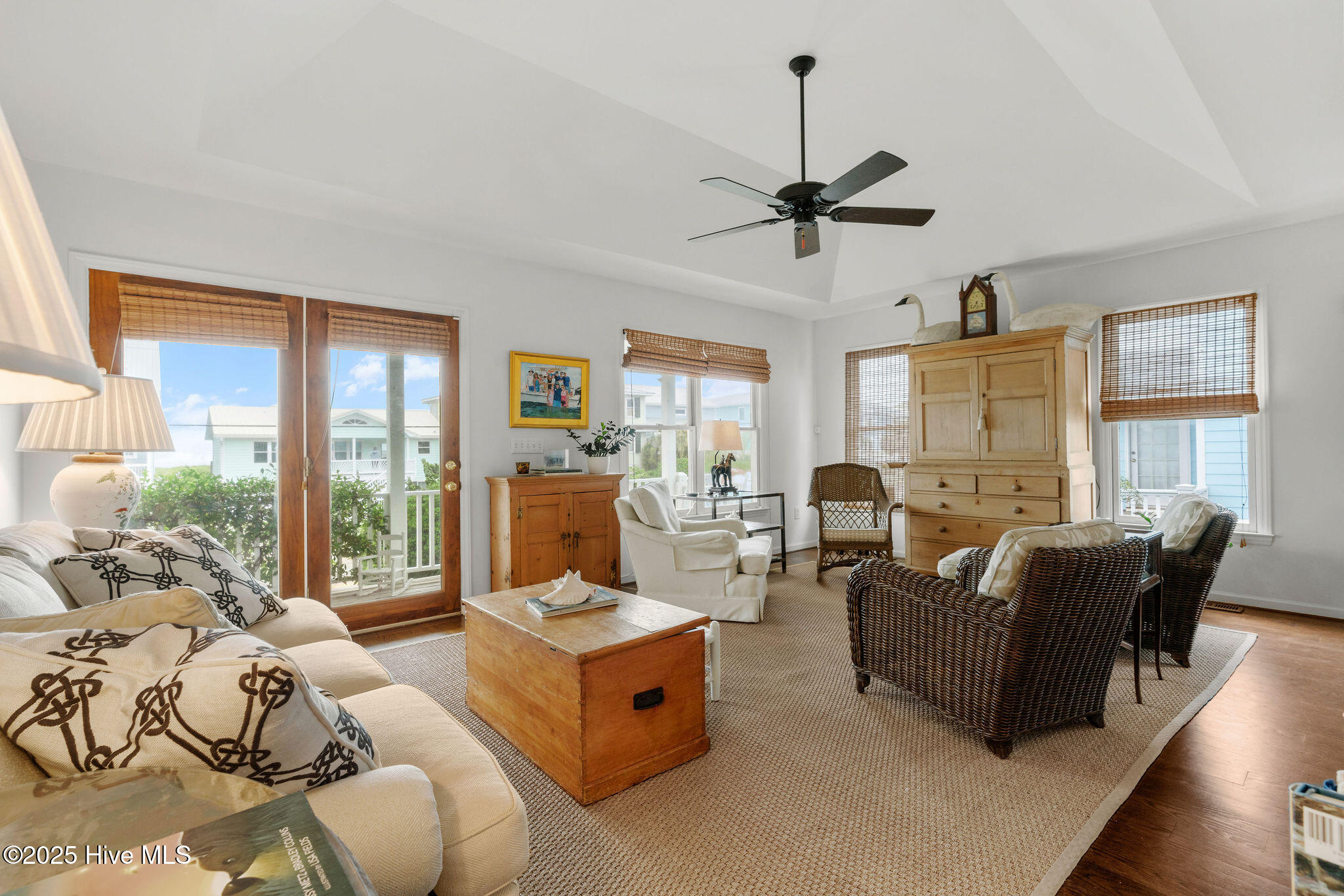 737 Fort Fisher Boulevard N