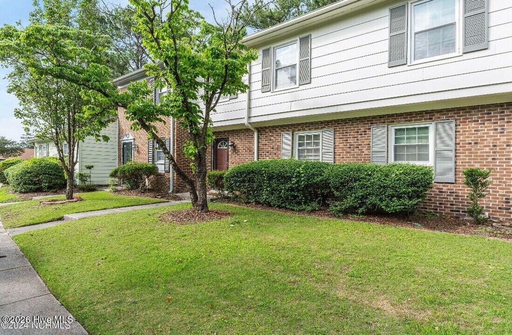 Photo of 4905 Pompano Court, Wilmington, NC 28403 (MLS # 100550499)