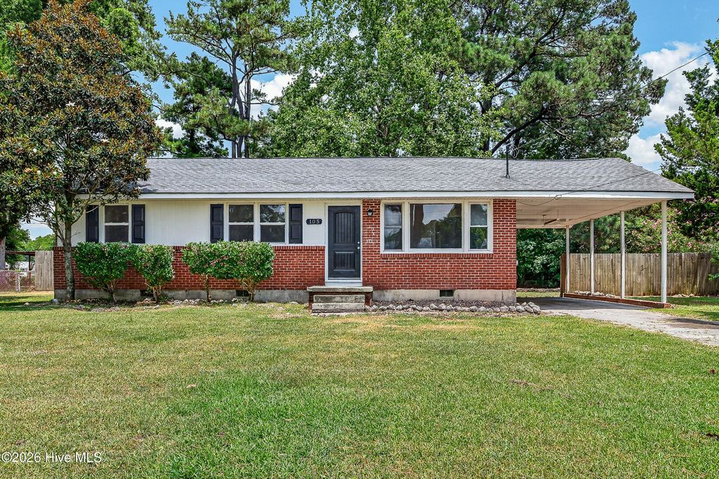 Photo of 105 Kitt Drive, Jacksonville, NC 28540 (MLS # 100588013)