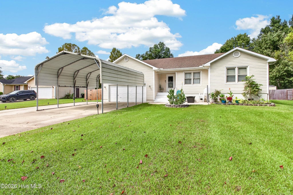 Photo of 106 Quartz Drive, Jacksonville, NC 28540 (MLS # 100606520)