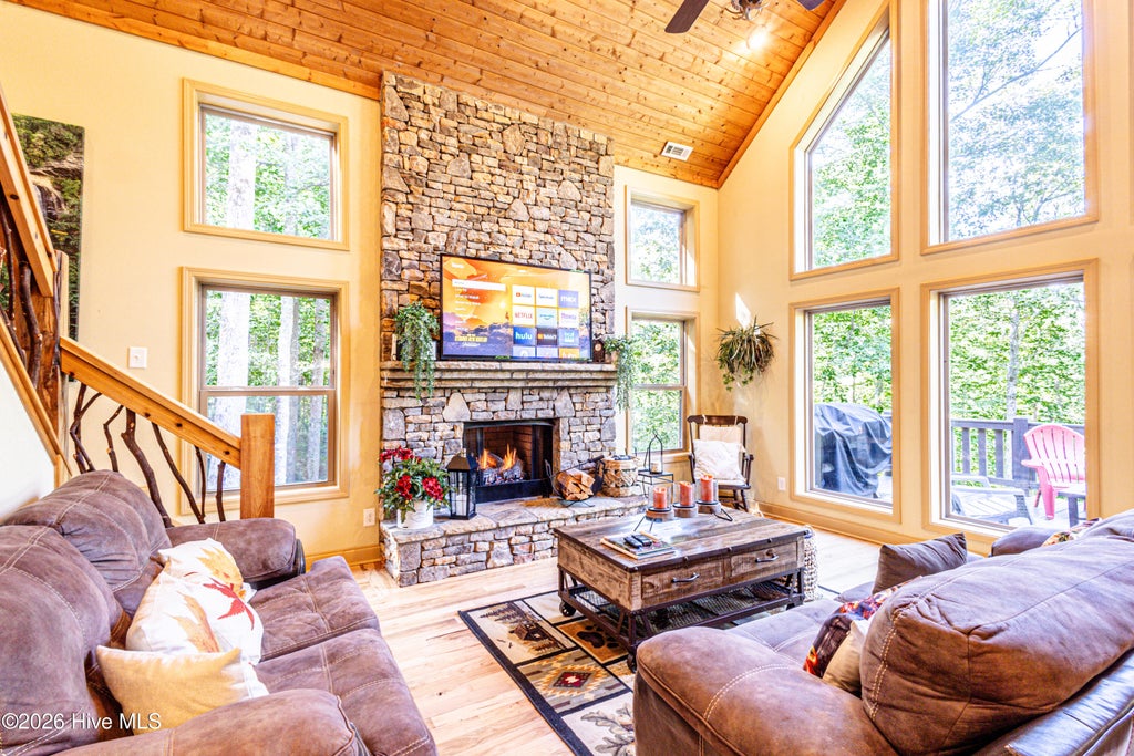 Photo of 88 Black Walnut Forest Road, Bryson City, NC 28713 (MLS # 100612668)