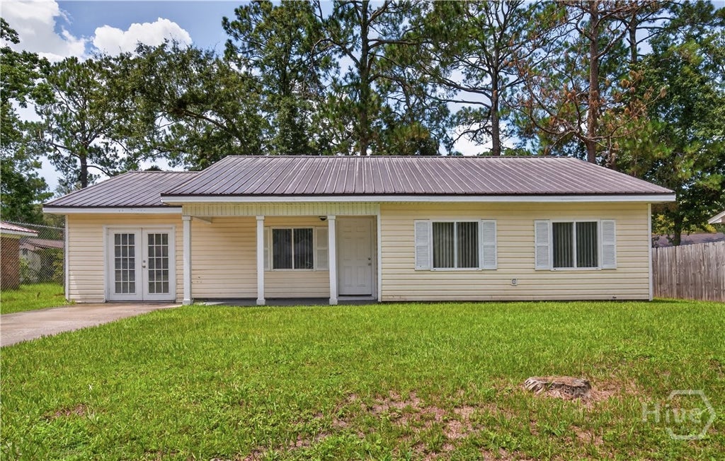 Photo of 239 Pointe South Drive, Hinesville, GA 31313 (MLS # SA363264)
