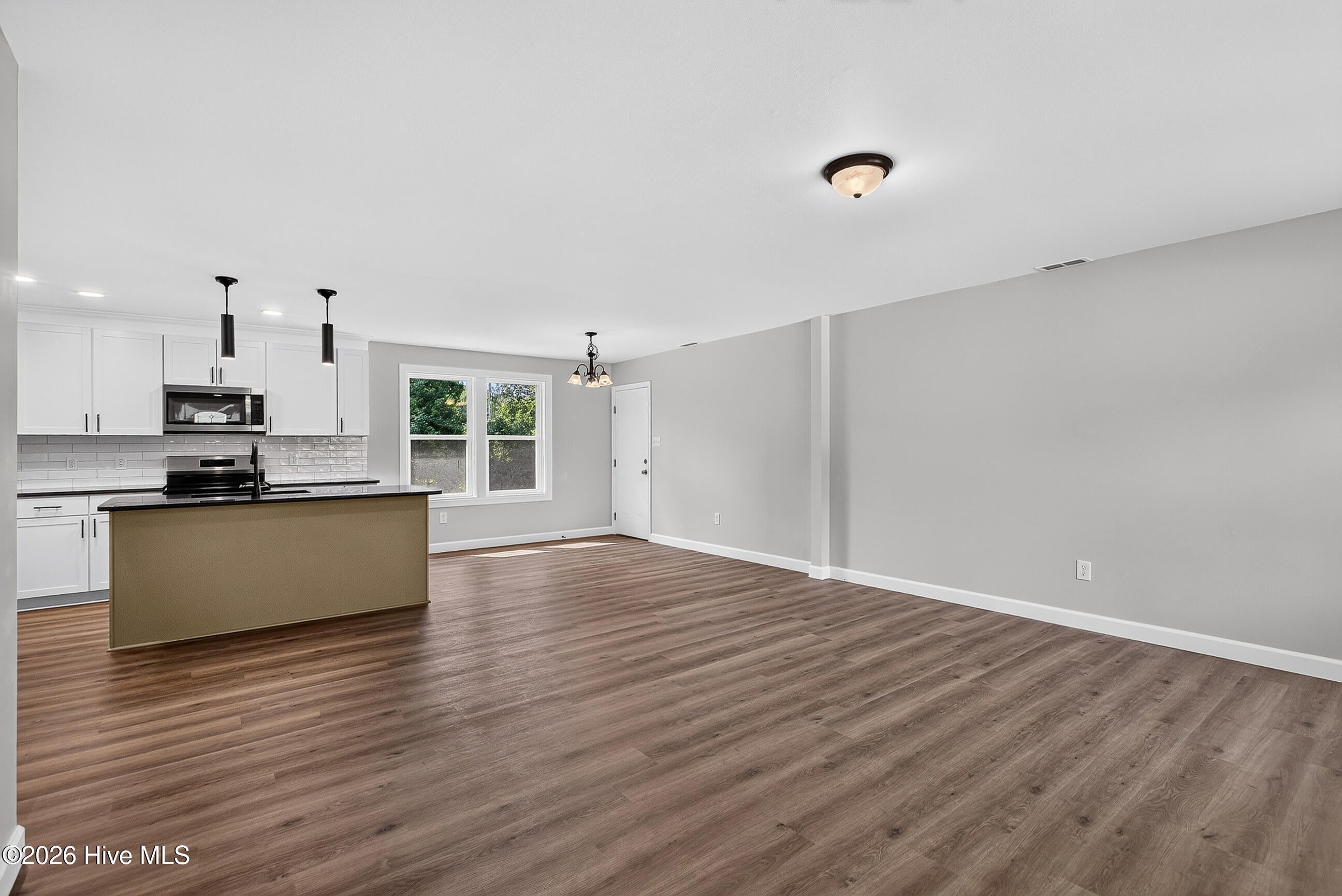 13 Bosco Drive