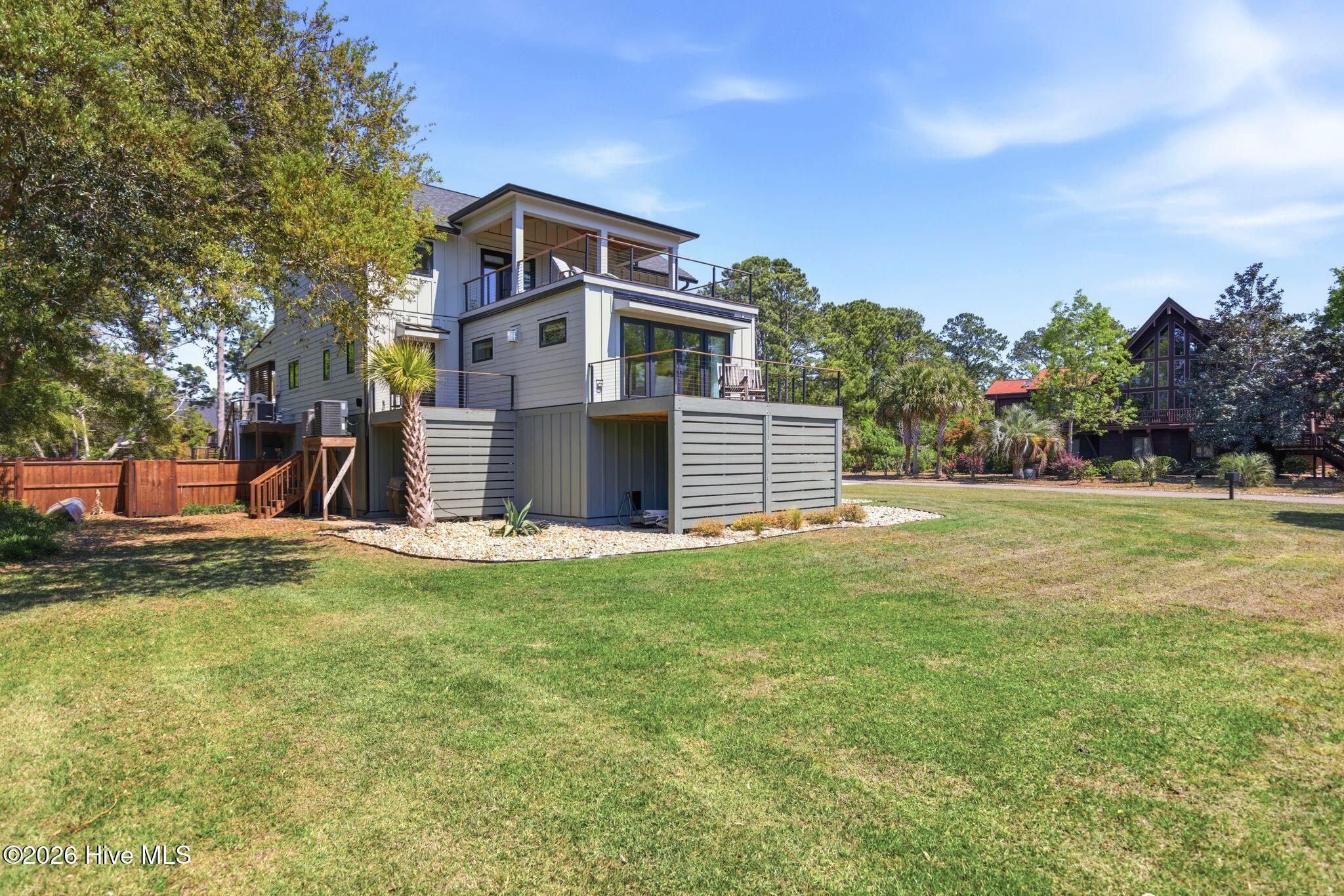 9017 Saint Stephens Place