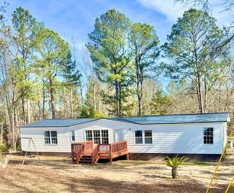 Mobile Home For Sale - 5843 Luckys Bridge Road<br/> Dearing, GA 30808