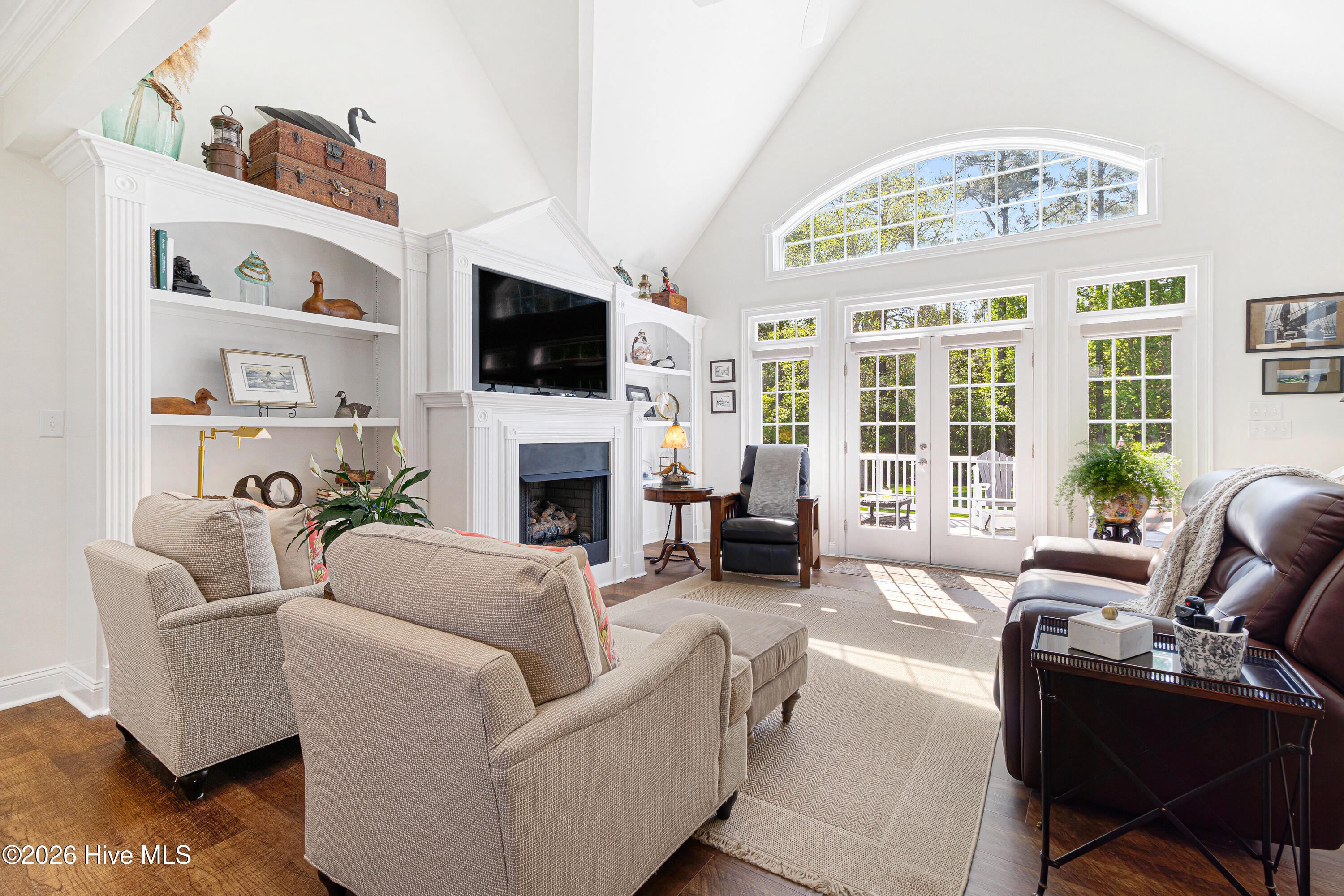 1928 Snowy Egret Drive