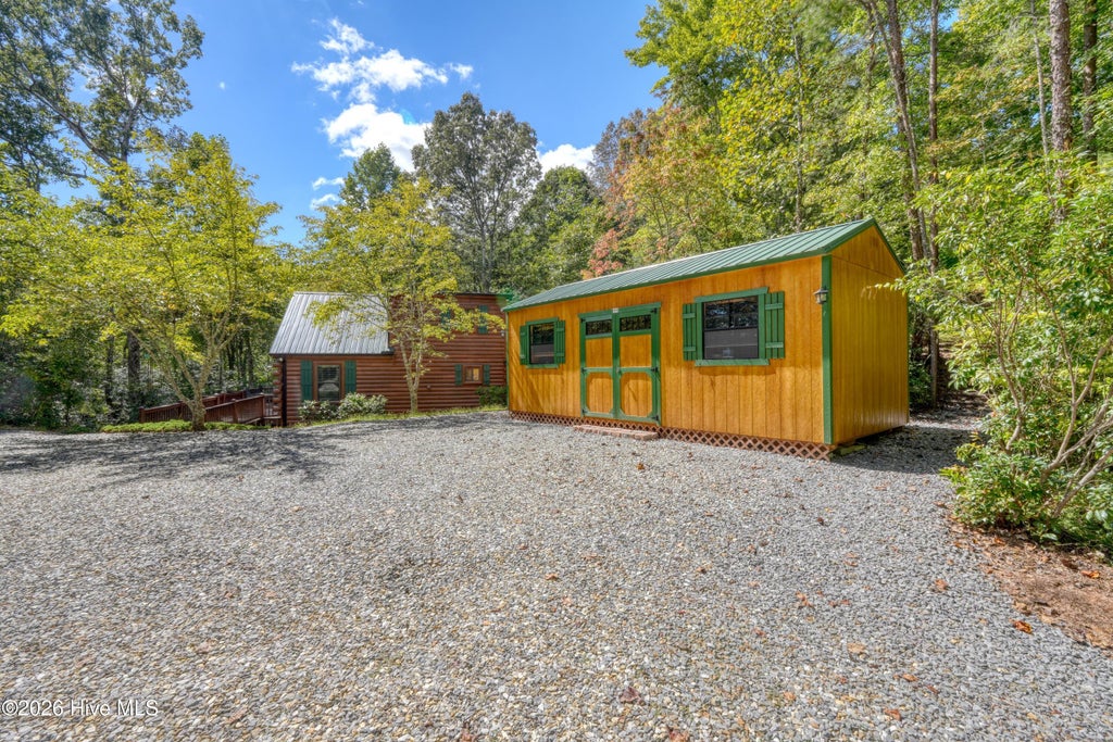 Photo of 184 Beaver Ridge Road, Murphy, NC 28906 (MLS # 100606615)