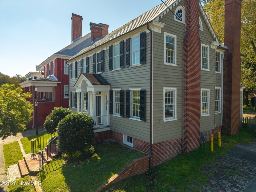 Photo of 311 Johnson Street, New Bern, NC 28560 (MLS # 100599460)