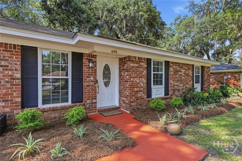 Photo of 605 Leaning Oaks Drive, Savannah, GA 31410 (MLS # SA364984)