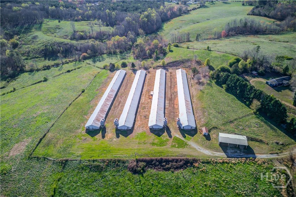 Photo of 334 Brock Road Rd, Toccoa, GA 30577 (MLS # CL351586)