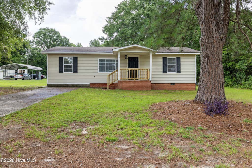 Photo of 2140 Veterans Drive, Augusta, GA 30909 (MLS # 100589474)