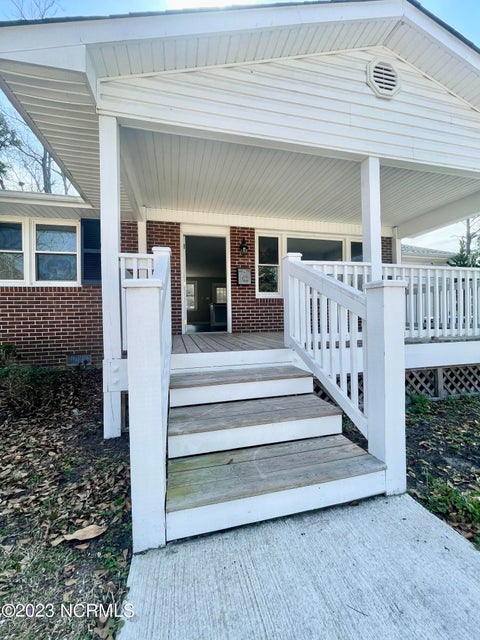 Tiny photo for 703 Kathryn Avenue, Jacksonville, NC 28540 (MLS # 100606275)